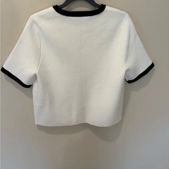 ABERCROMBIE & FITCH CREAM OFF WHITE BLACK TOP/SWEATER MINIMALIST SMALL - Picture 3 of 8